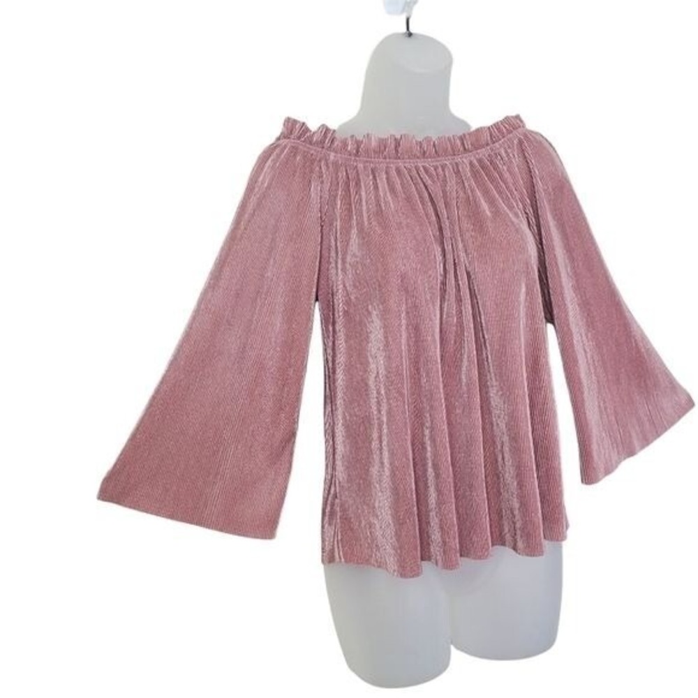 J.O.A. Revolve Womens Chic Pleated Off Shoulder Top XS‎ Pink Bell Sleeve Blouse